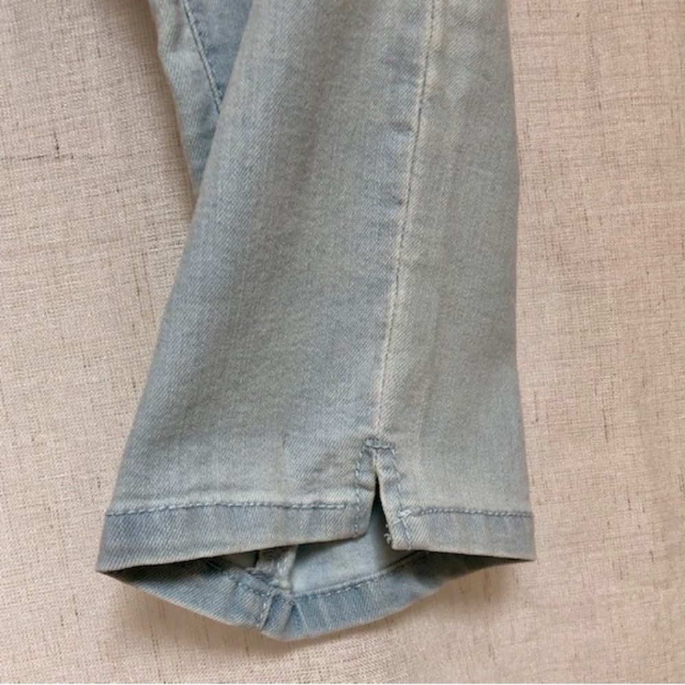D Jeans,light washed blue,skinny capri jeans.Size 10 - Picture 6 of 11
